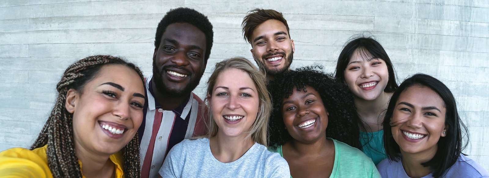 Dental Bonding— A Fast, Non-invasive Dental Procedure for Fixing Your Smile