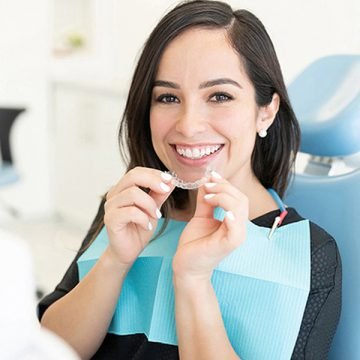 Maintaining Oral Hygiene with Invisalign: Tips and Tricks